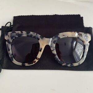 Pared Sunglasses Pools & Palms Cookies & Cream (Light Tortoise)